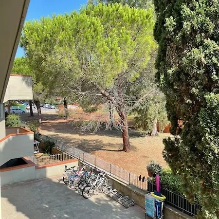 Apartment Grazia&andrea Pratoranieri, Capraia 17, 100m. Mare